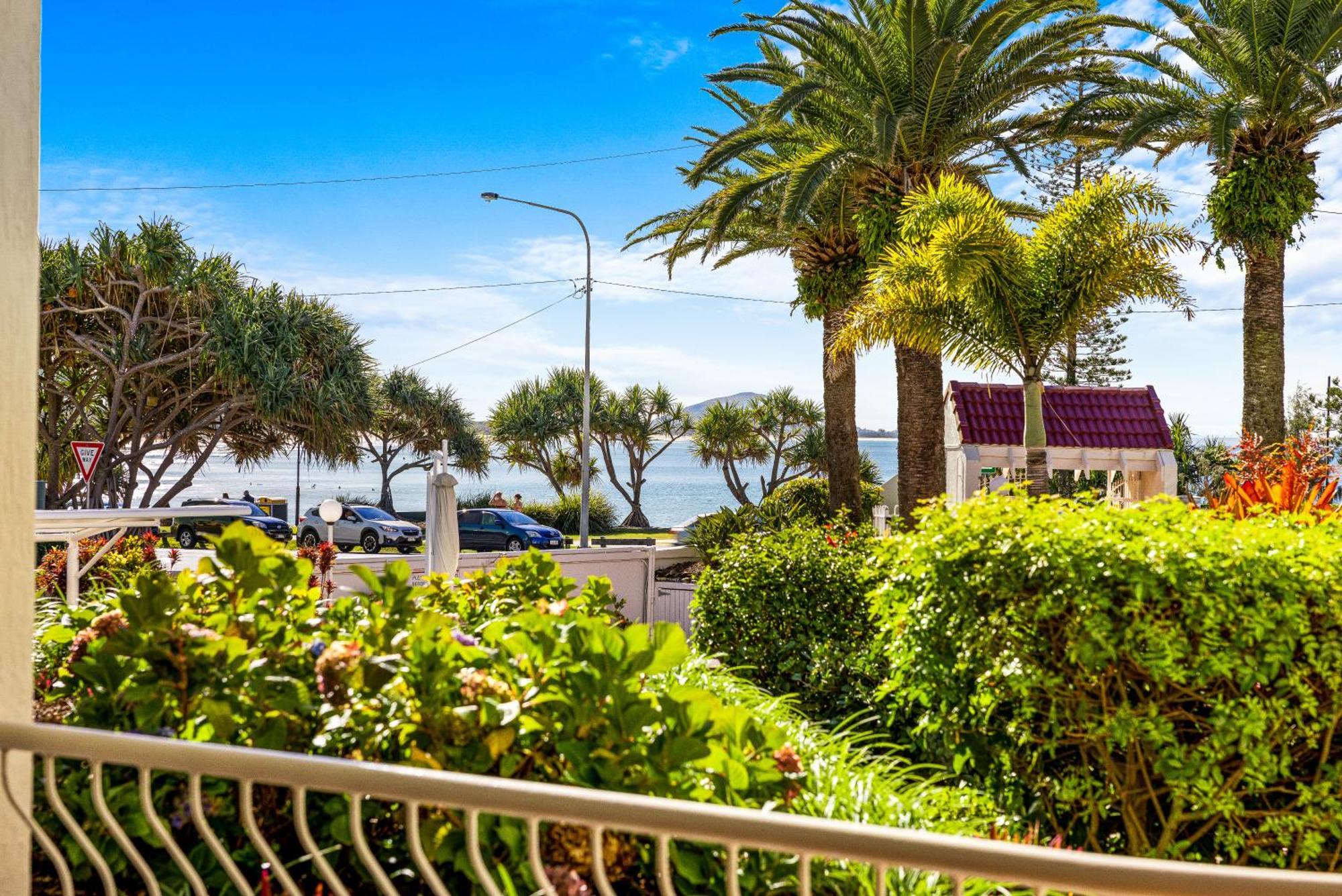 Alexandria Apartments Alexandra Headland Ngoại thất bức ảnh