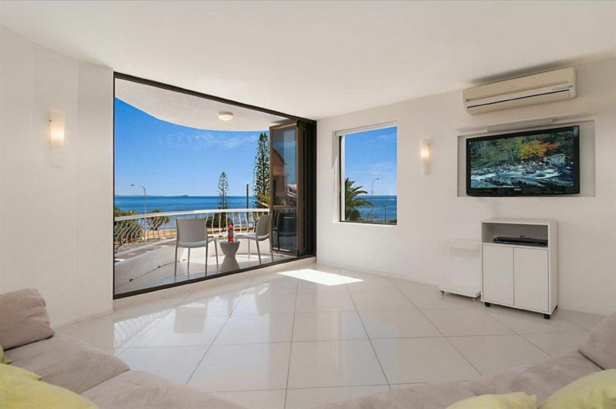 Alexandria Apartments Alexandra Headland Ngoại thất bức ảnh